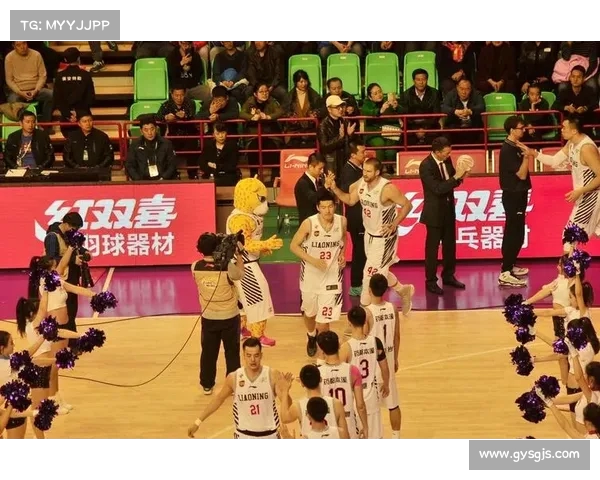 CBA联赛历程回顾与发展分析:从初创到辉煌的时代跨越 CBA联赛历程回顾与发展分析:从初创到辉煌的时代跨越